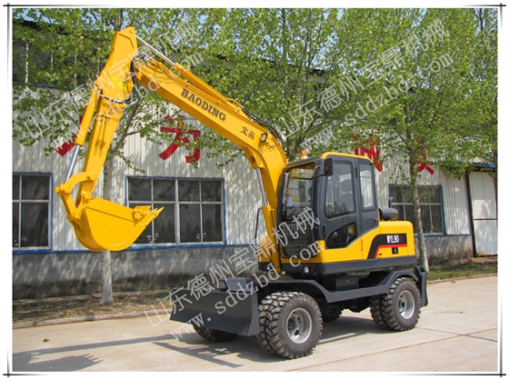 山東寶鼎主打輪式90挖掘機