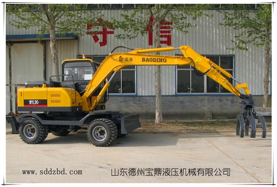 山東寶鼎輪式挖掘機產品輪式抓木機械