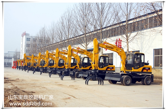 山東寶鼎挖掘機(jī)廠家輪式挖掘機(jī)械產(chǎn)品 山東寶鼎挖掘機(jī)廠家輪式挖掘機(jī)械產(chǎn)品