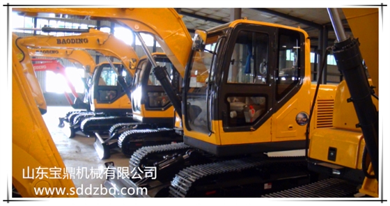山東寶鼎國產(chǎn)小型挖掘機(jī) 山東寶鼎國產(chǎn)小型挖掘機(jī)