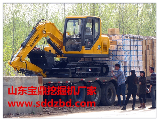 山東寶鼎挖掘機(jī)廠家小型挖掘機(jī)械產(chǎn)品 山東寶鼎挖掘機(jī)廠家小型挖掘機(jī)械產(chǎn)品