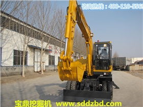 寶鼎小型挖掘機械