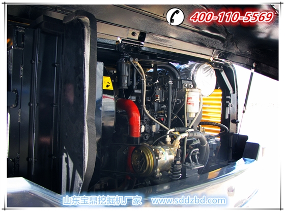 山東寶鼎挖掘機廠家國三排放90小型挖掘機 山東寶鼎挖掘機廠家國三排放90小型挖掘機