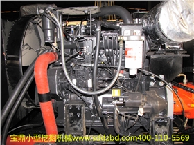 寶鼎挖掘機械發動機