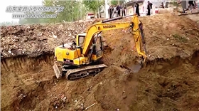 山東寶鼎國產小型挖掘機產品 山東寶鼎國產小型挖掘機產品