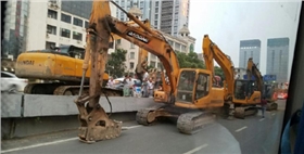 寶鼎小型挖掘機 寶鼎小型挖掘機