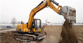 國產小型挖掘機 國產小型挖掘機
