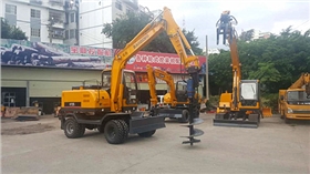 多功能輪式抓木機 多功能輪式抓木機