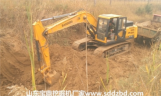 挖土機甩土方操作