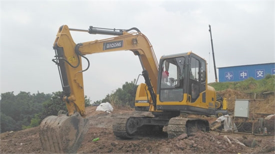 90小型挖掘機 90小型挖掘機