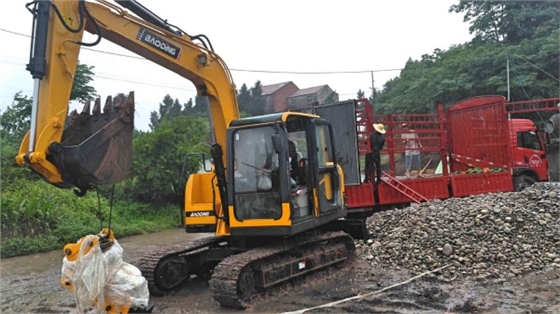 寶鼎履帶90小型挖掘機 寶鼎履帶90小型挖掘機