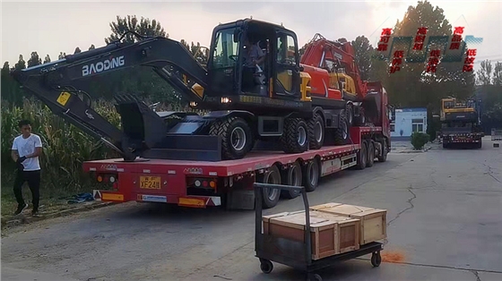 寶鼎輪式挖掘機 寶鼎輪式挖掘機