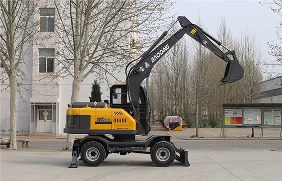 小型挖掘機 小型挖掘機