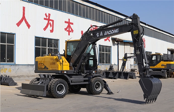 105輪式挖掘機 105輪式挖掘機