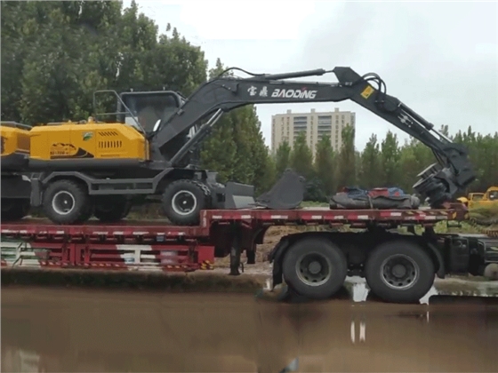 抓木機(jī)廠家 抓木機(jī)廠家