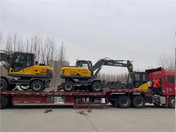 寶鼎挖掘機(jī).png 寶鼎挖掘機(jī).png