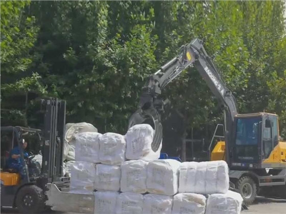 寶鼎抓包機(jī).jpg 寶鼎抓包機(jī).jpg