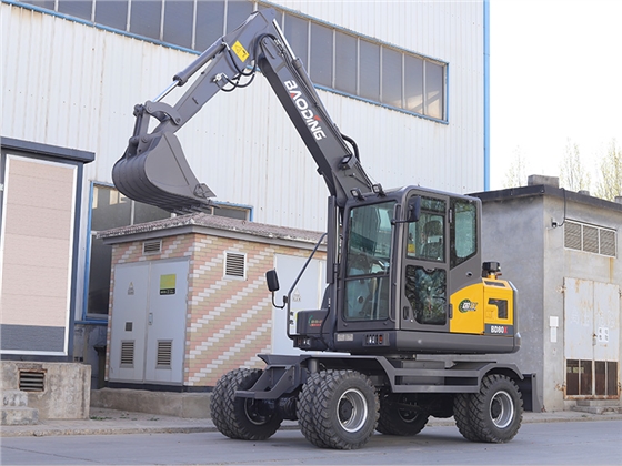 寶鼎80X輪式挖掘機.jpg 寶鼎80X輪式挖掘機.jpg