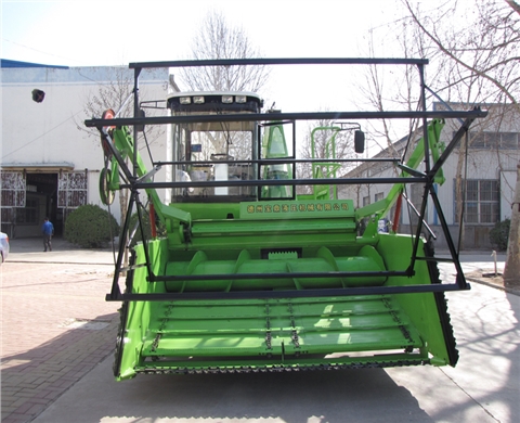 青飼料收獲機 青飼料收獲機