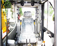 寶鼎履帶小型80挖掘機(jī)