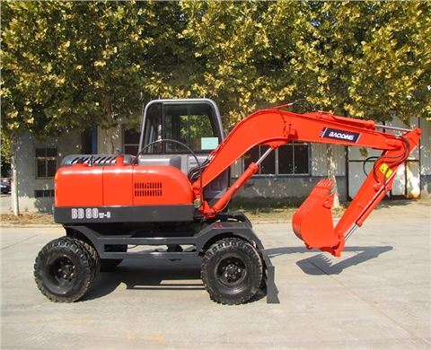 寶鼎小型輪式80-6挖掘機(jī)