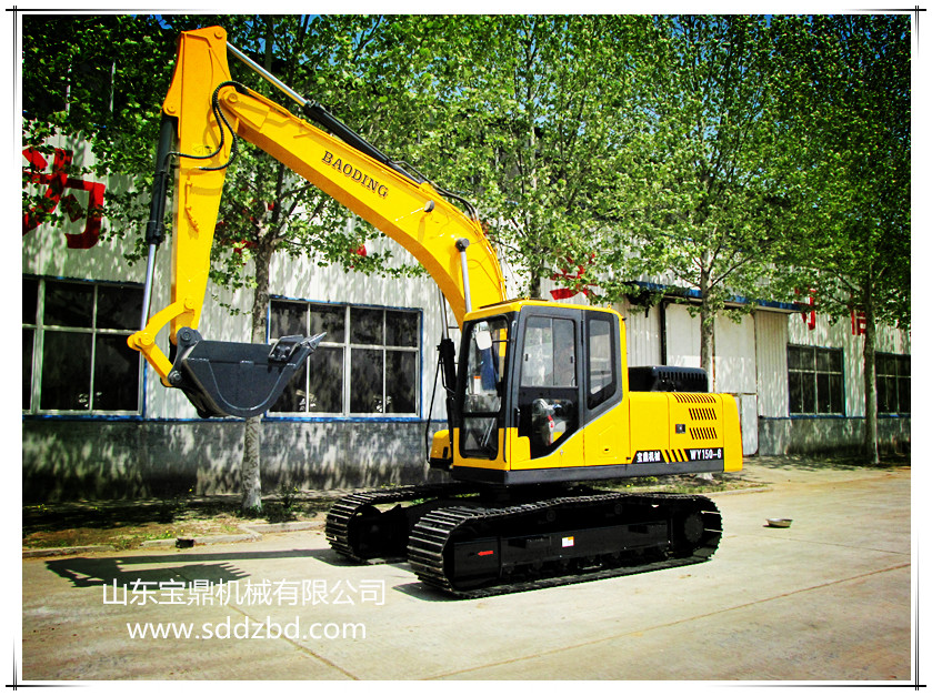 山東寶鼎機械小型挖掘機產(chǎn)品