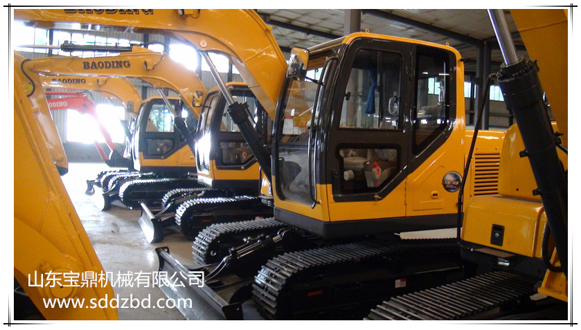 山東寶鼎機(jī)械小型挖掘機(jī)產(chǎn)品 山東寶鼎機(jī)械小型挖掘機(jī)產(chǎn)品