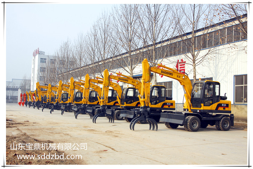 山東寶鼎挖掘機公司小型挖掘機械產品