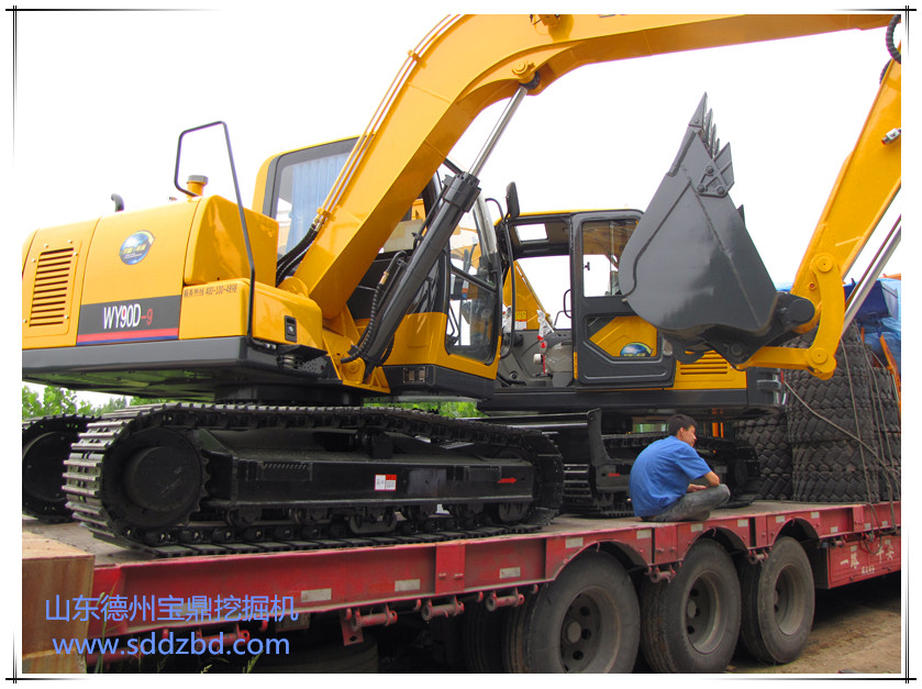 山東寶鼎挖掘機廠家小型挖掘機械產(chǎn)品