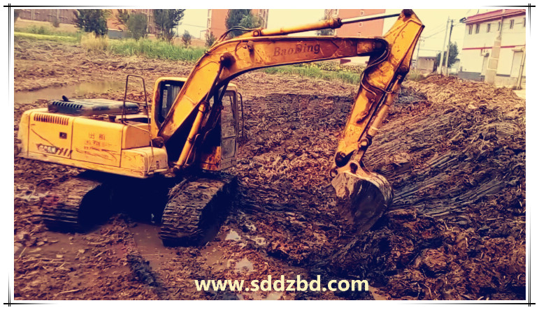 山東寶鼎挖掘機(jī)廠家小型挖掘機(jī)械產(chǎn)品 山東寶鼎挖掘機(jī)廠家小型挖掘機(jī)械產(chǎn)品