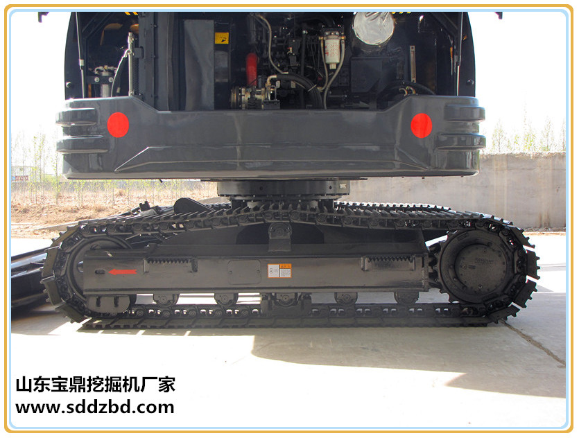 山東寶鼎挖掘機(jī)廠家產(chǎn)品四輪部件 山東寶鼎挖掘機(jī)廠家產(chǎn)品四輪部件