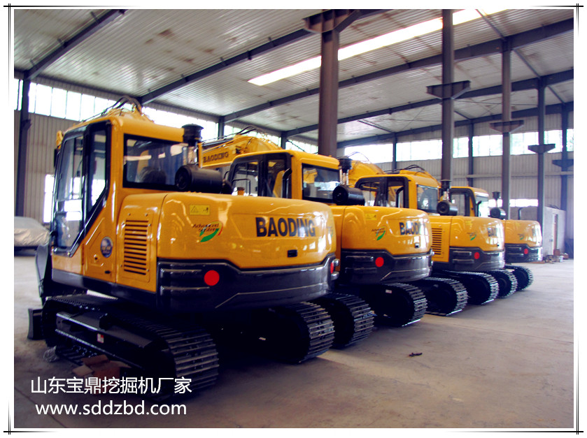 山東寶鼎挖掘機(jī)廠家小型挖掘機(jī)械產(chǎn)品 山東寶鼎挖掘機(jī)廠家小型挖掘機(jī)械產(chǎn)品