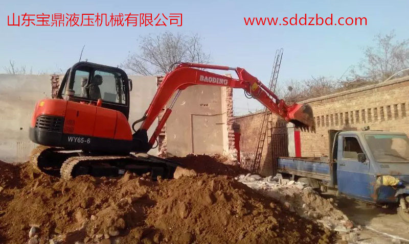 寶鼎小型挖掘機 寶鼎小型挖掘機