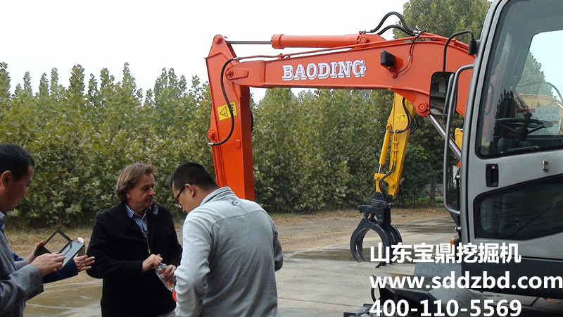 山東寶鼎挖掘機械 山東寶鼎挖掘機械