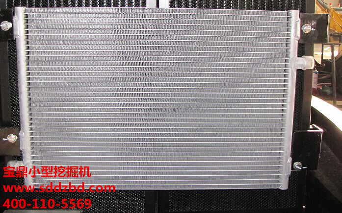 寶鼎小型挖掘機散熱 寶鼎小型挖掘機散熱