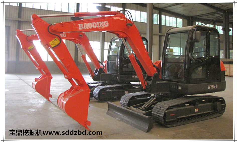 寶鼎小型挖掘機械廠家制品