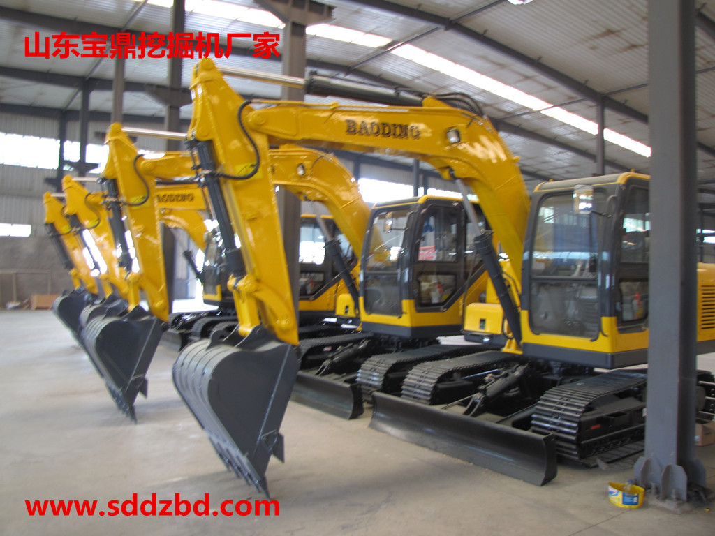山東寶鼎挖掘機(jī)廠家 山東寶鼎挖掘機(jī)廠家