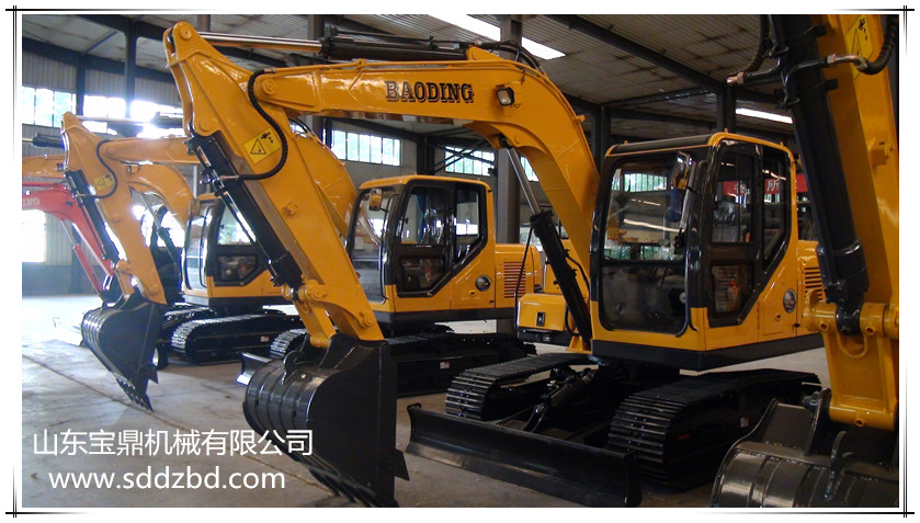山東寶鼎挖掘機