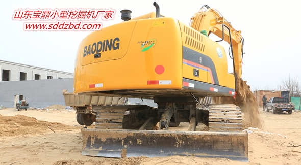 山東寶鼎小型挖掘機(jī)械生產(chǎn)廠家 山東寶鼎小型挖掘機(jī)械生產(chǎn)廠家