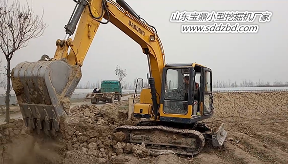 山東寶鼎小型挖掘機械生產廠家 山東寶鼎小型挖掘機械生產廠家