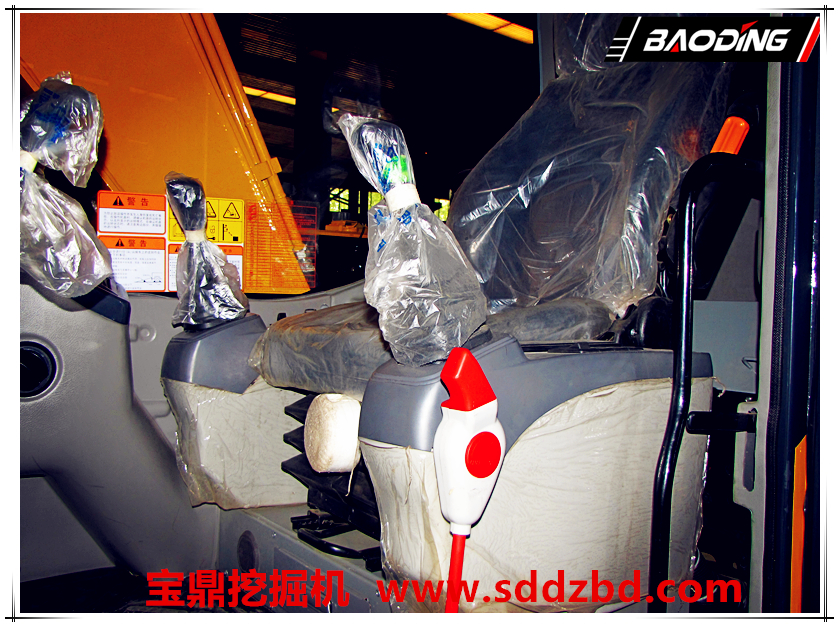 寶鼎履帶150中小型挖掘機