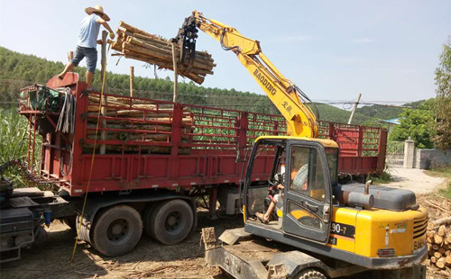 廣西輪式抓木機 廣西輪式抓木機