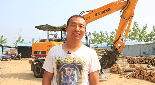 輪式抓木機,輪式抓木機 輪式抓木機,輪式抓木機