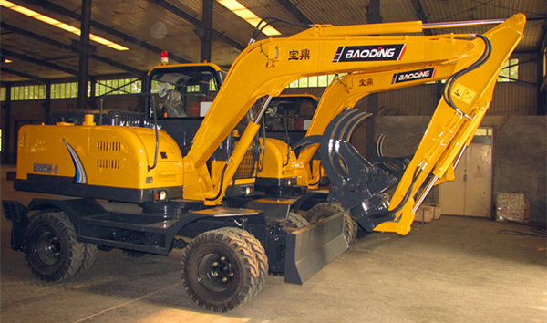 山東寶鼎挖掘機抓木機產(chǎn)品介紹 山東寶鼎挖掘機抓木機產(chǎn)品介紹