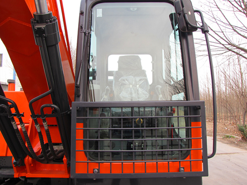 寶鼎小型挖掘機 寶鼎小型挖掘機