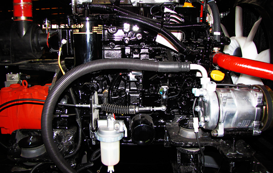 寶鼎80-8小型挖掘機洋馬發動機