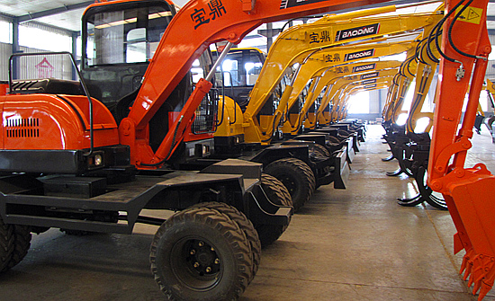 挖掘機(jī)廠家漲價(jià)潮即將開始 挖掘機(jī)廠家漲價(jià)潮即將開始