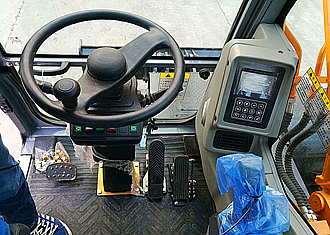 寶鼎新款95輪式挖掘機 寶鼎新款95輪式挖掘機