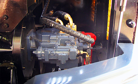 寶鼎90挖掘機主泵系統 寶鼎90挖掘機主泵系統