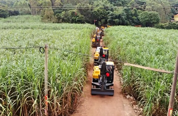 廣西榨季寶鼎抓木機已經做好開榨準備